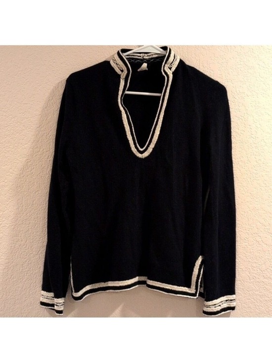 J. Crew Sweaters - J Crew V Neck Sweater Midnight Blue Off White Trim Small